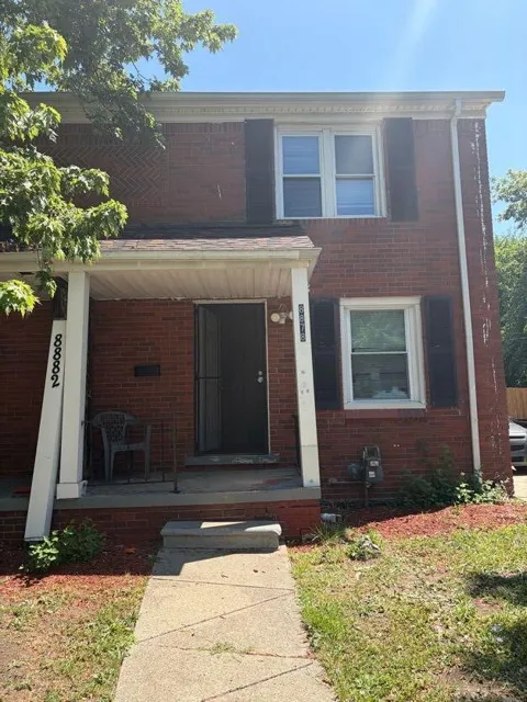 8878 Evergreen Avenue