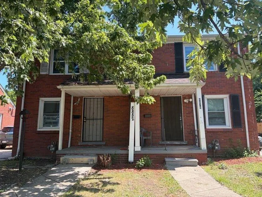 8878 Evergreen Avenue Detroit, MI 48228