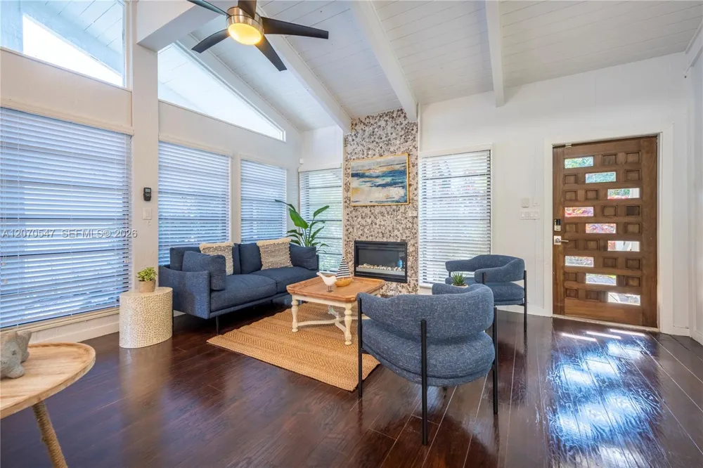 1501 NE 24th St #1 Wilton Manors, FL 33305
