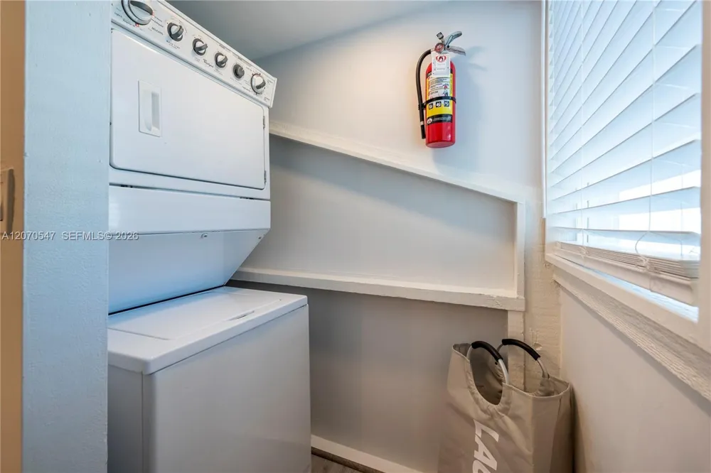 1501 NE 24th St #1 Wilton Manors, FL 33305