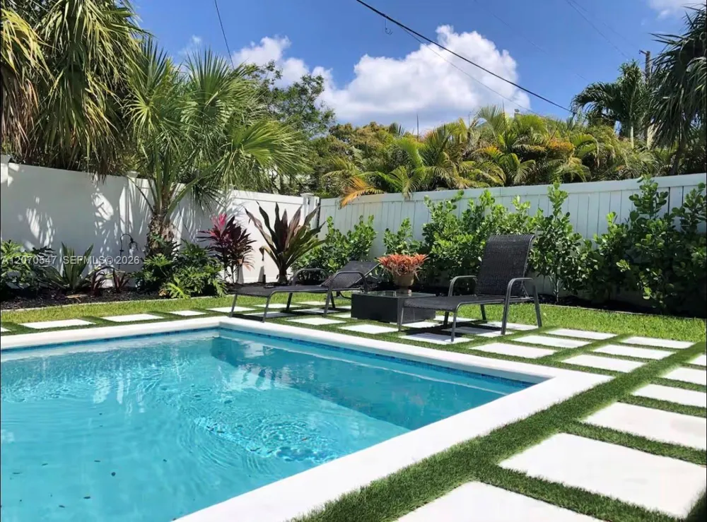 1501 NE 24th St #1 Wilton Manors, FL 33305