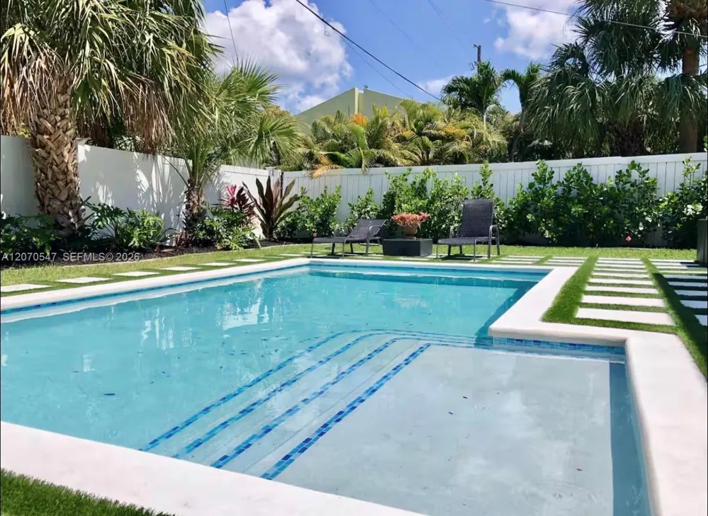 1501 NE 24th St #1 Wilton Manors, FL 33305