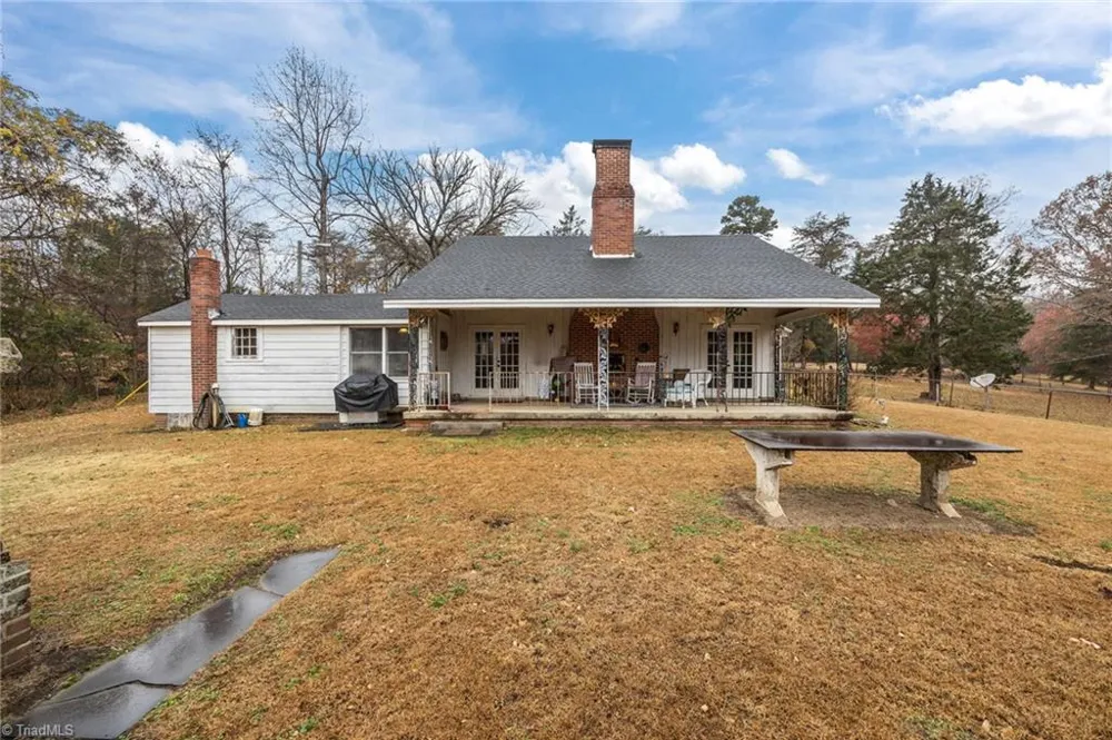 3250 Mine Creek Road Burlington, NC 27217