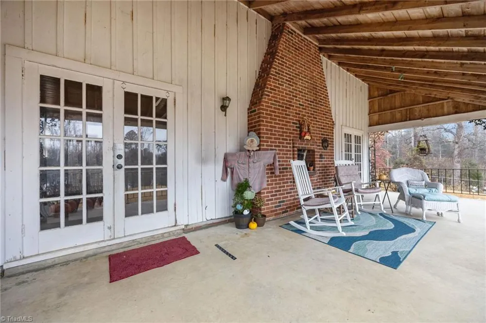 3250 Mine Creek Road Burlington, NC 27217