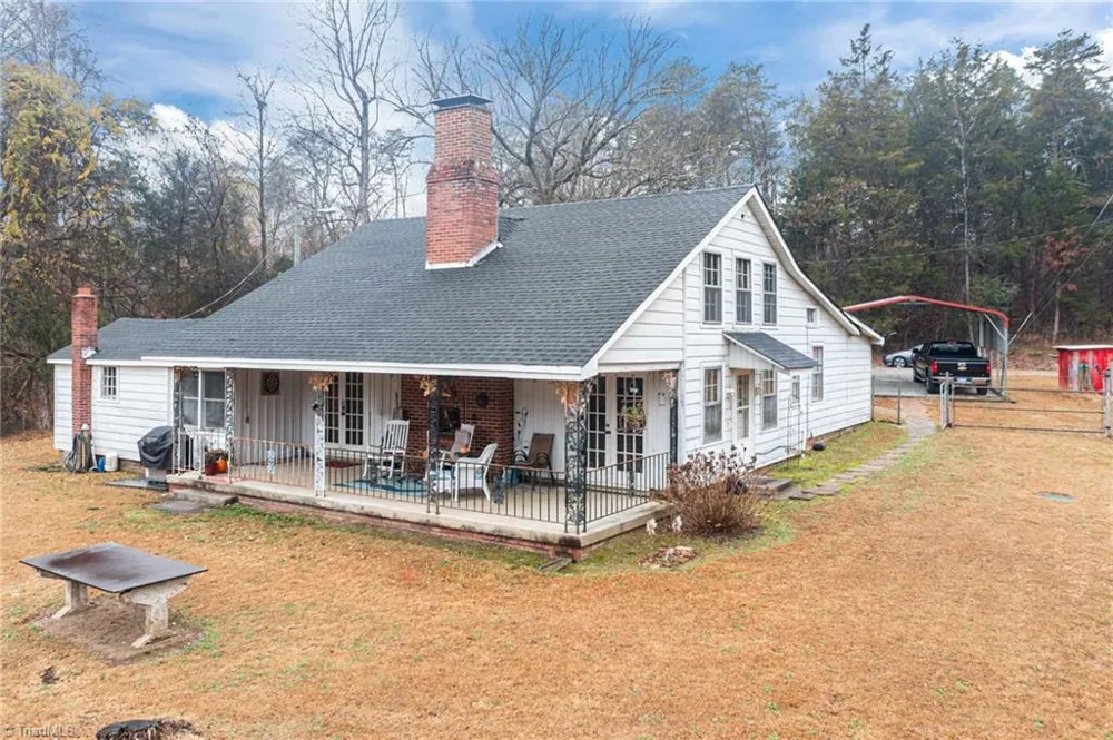 3250 Mine Creek Road Burlington, NC 27217