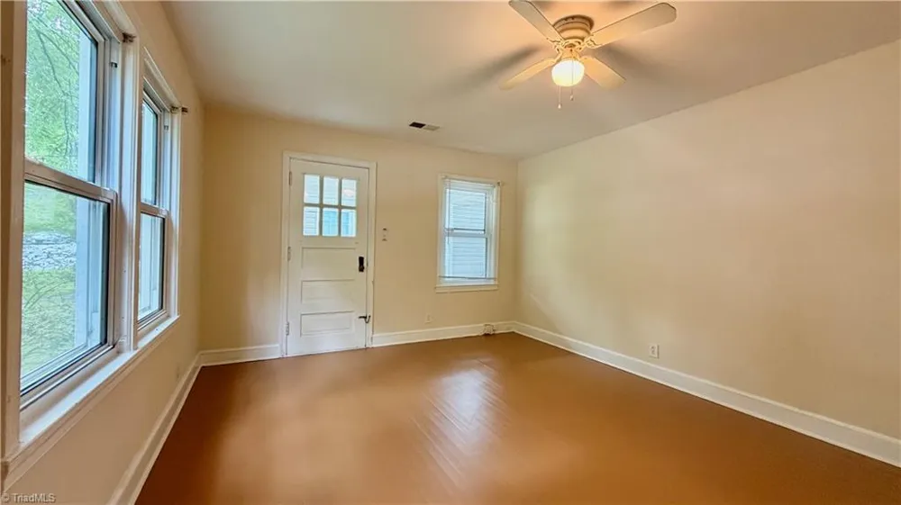 928 Mccormick Street Greensboro, NC 27403