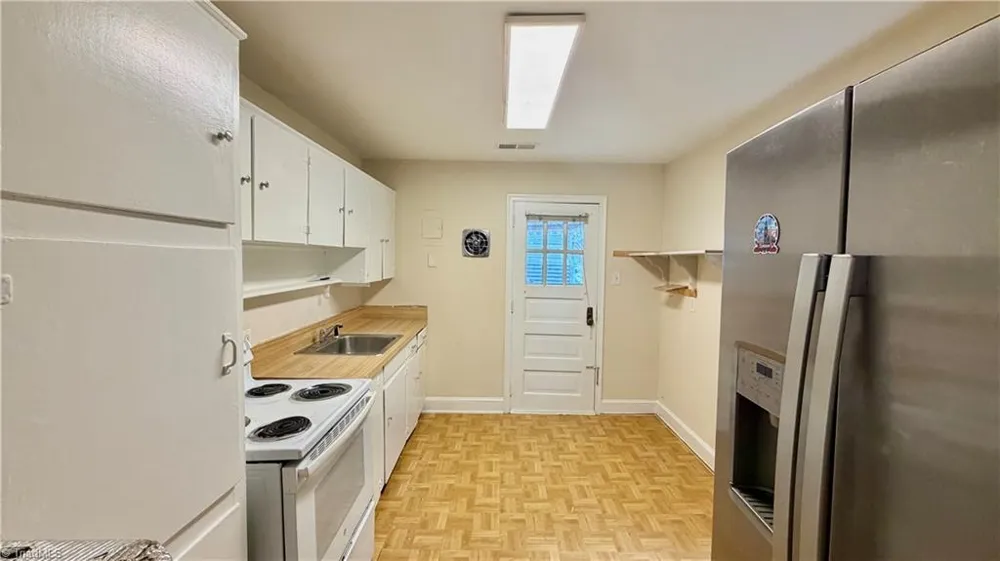 928 Mccormick Street Greensboro, NC 27403