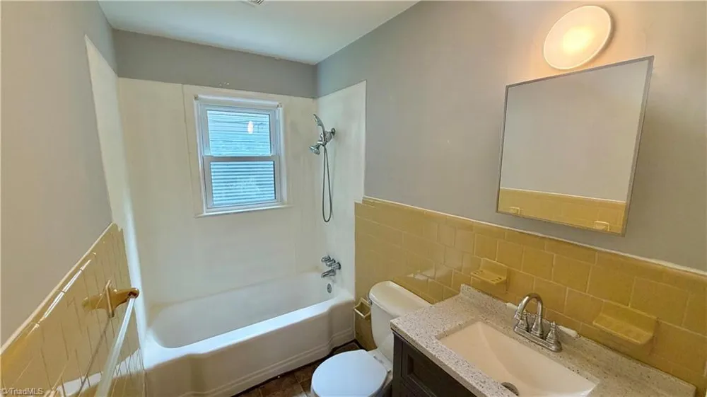 928 Mccormick Street Greensboro, NC 27403