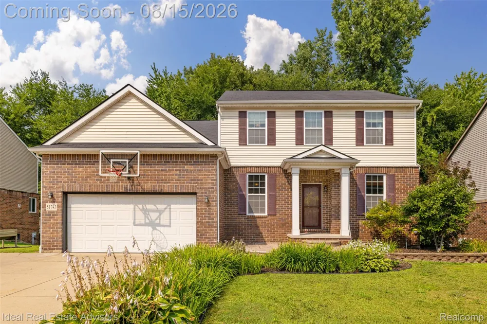 51743 Leshan Drive Chesterfield Township, MI 48047