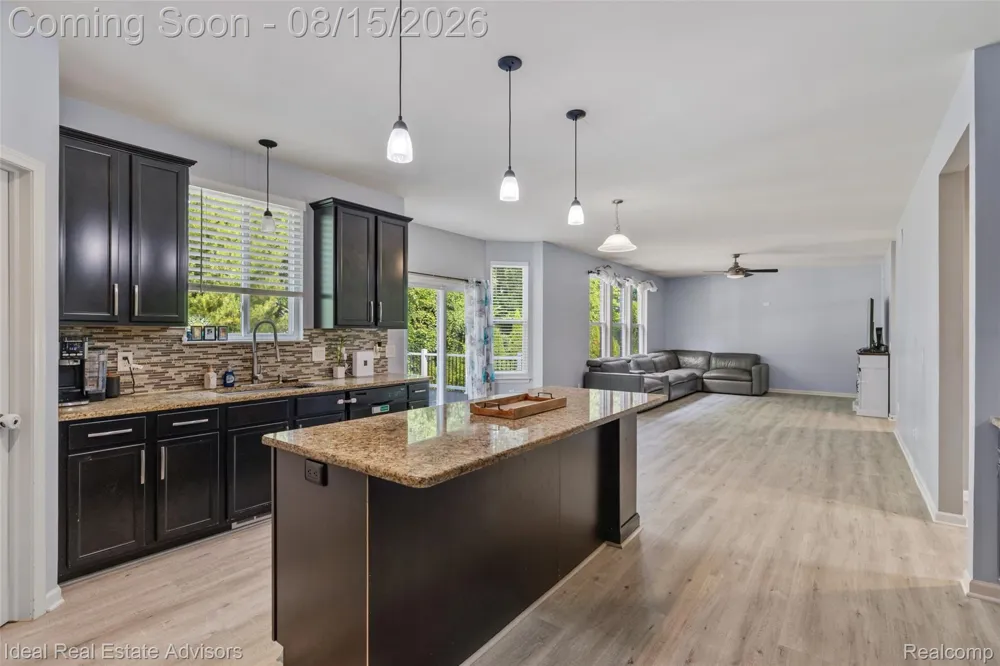 51743 Leshan Drive Chesterfield Township, MI 48047