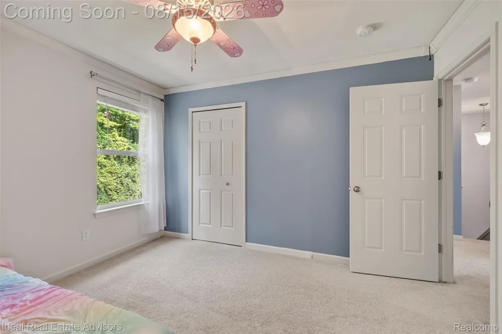 51743 Leshan Drive Chesterfield Township, MI 48047