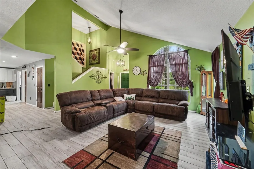 2405 ABALONE BOULEVARD Orlando, FL 32833