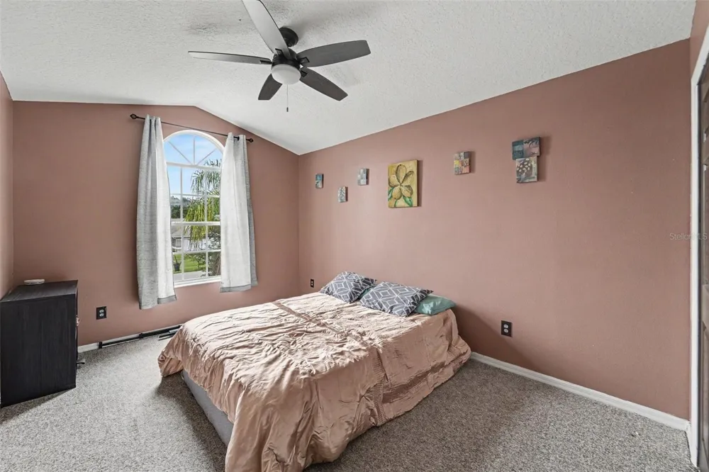 2405 ABALONE BOULEVARD Orlando, FL 32833