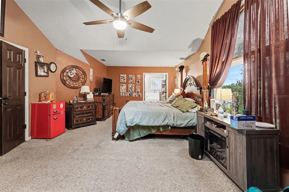 2405 ABALONE BOULEVARD Orlando, FL 32833