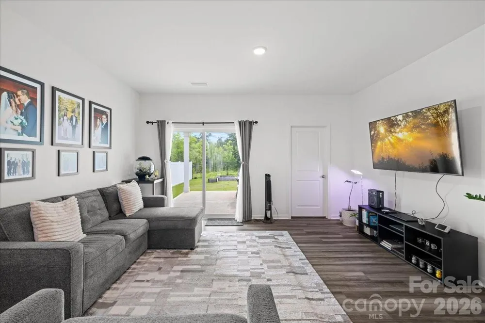 144 BABBLING BROOK DRIVE Clayton, NC 27520