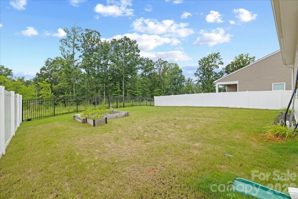 144 BABBLING BROOK DRIVE Clayton, NC 27520
