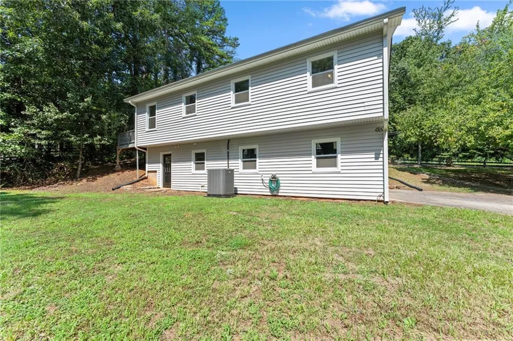 31 S Wind Drive Dahlonega, GA 30533