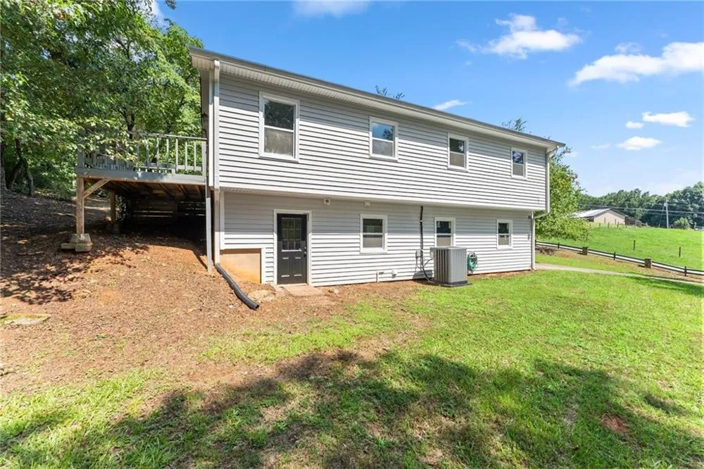 31 S Wind Drive Dahlonega, GA 30533