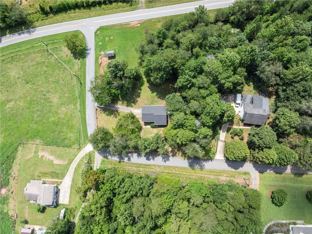 31 S Wind Drive Dahlonega, GA 30533