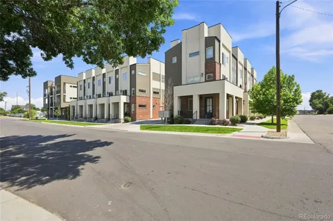 3820 Olive Street #3