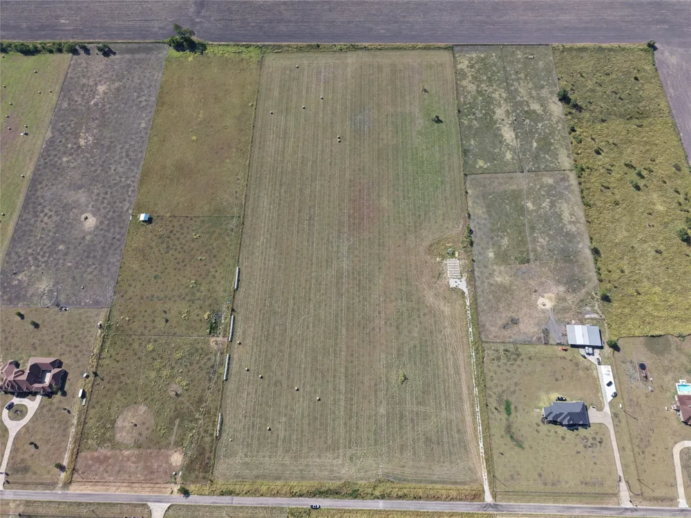 1989 Hunsucker Road Ferris, TX 75152