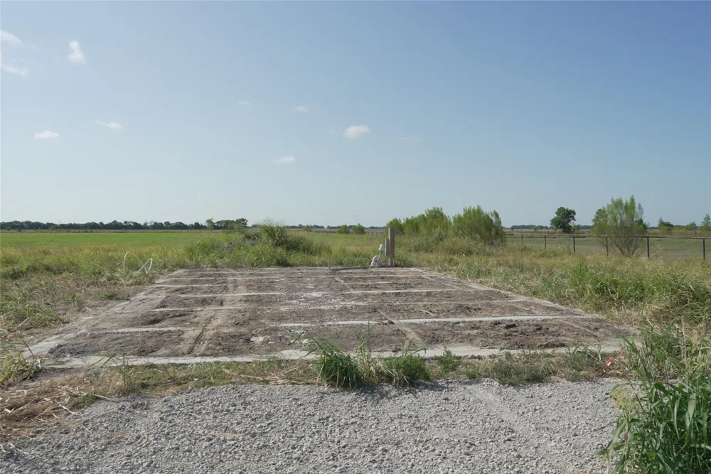 1989 Hunsucker Road Ferris, TX 75152