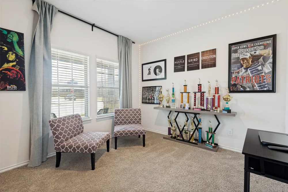 2303 Peregrine Way Crandall, TX 75114