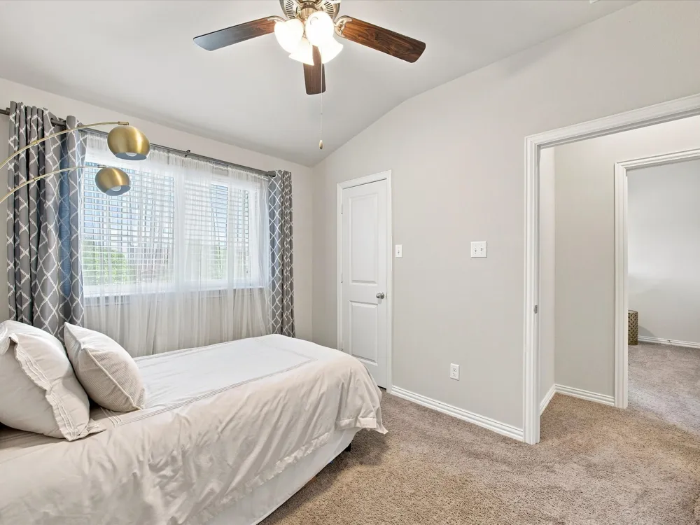3049 Solana Circle Denton, TX 76207