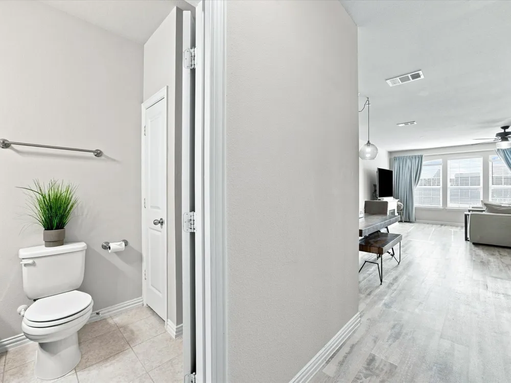 3049 Solana Circle Denton, TX 76207