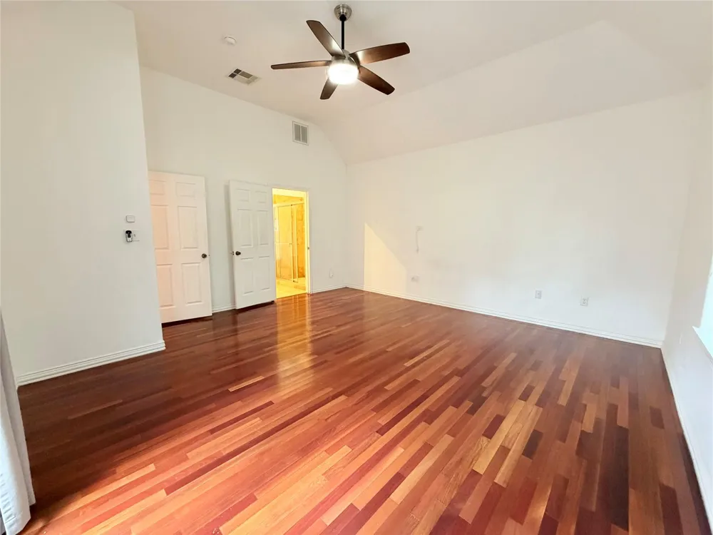 19352 Kolyma Porter, TX 77365