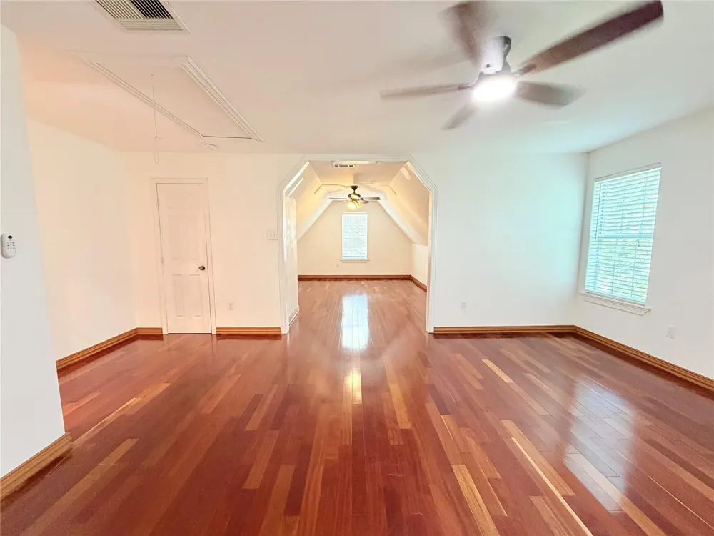 19352 Kolyma Porter, TX 77365