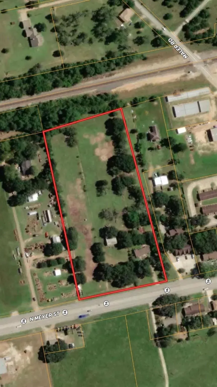 1215 Meyer Street Sealy, TX 77474