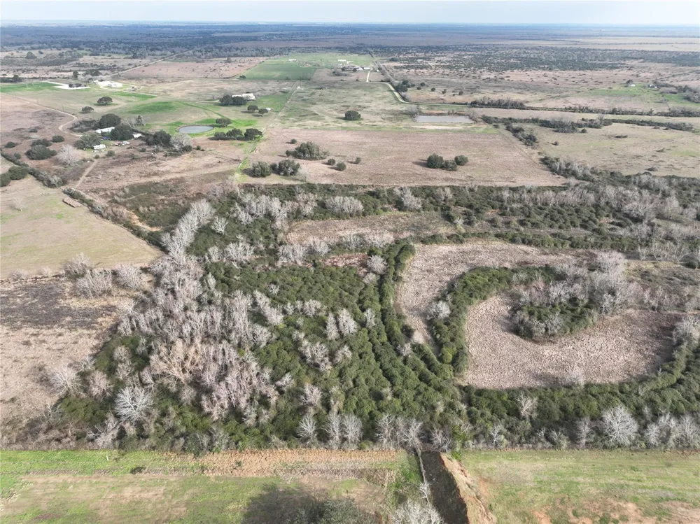 Schindler Road Alleyton, TX 78935