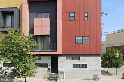 527 W JEFFERSON STREET