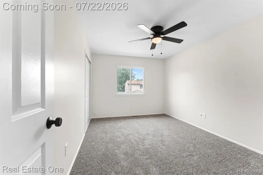 15588 Dupage Boulevard Taylor, MI 48180