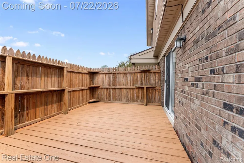 15588 Dupage Boulevard Taylor, MI 48180