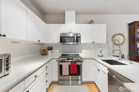15026 40th Avenue W #2-401