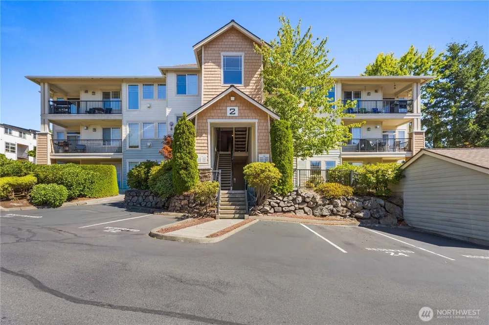 15026 40th Avenue W #2-401 Lynnwood, WA 98087