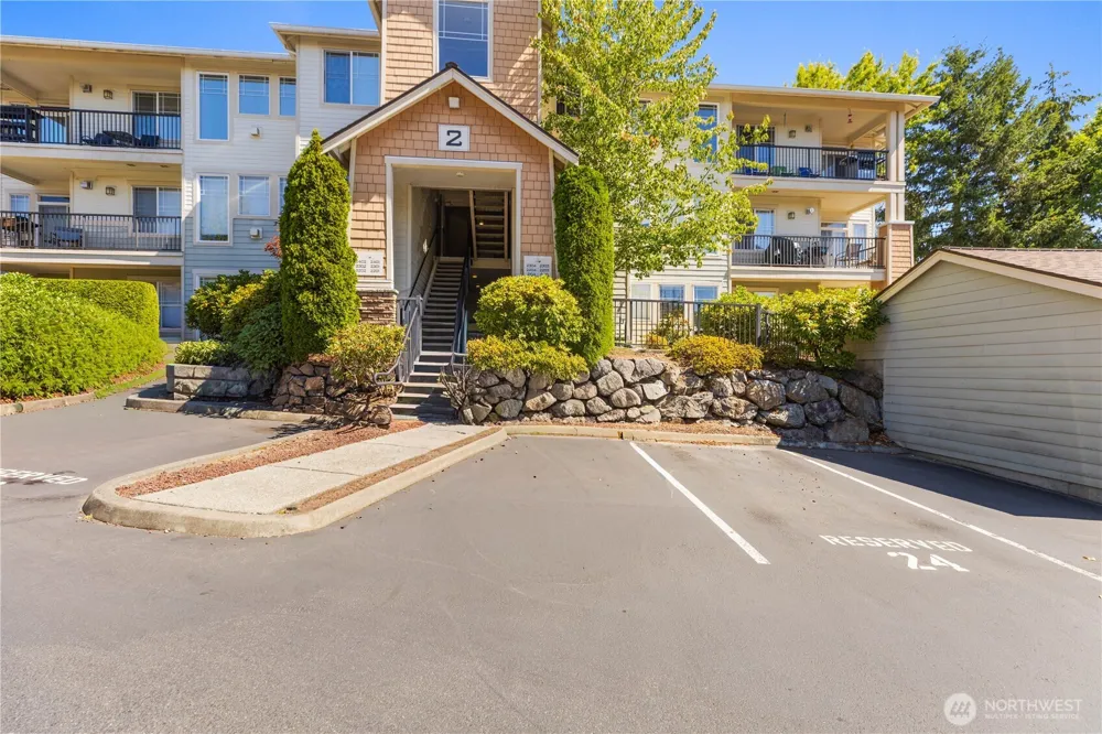15026 40th Avenue W #2-401 Lynnwood, WA 98087