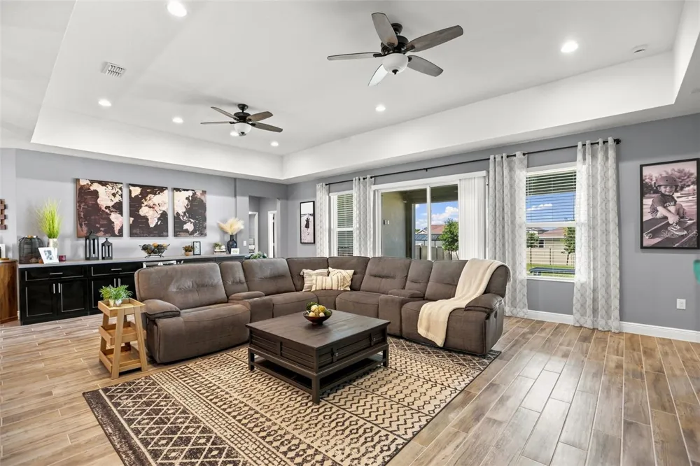 4924 GOLDEN ZENITH WAY Mount Dora, FL 32757