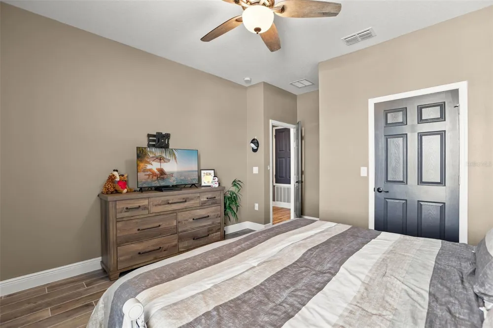 4924 GOLDEN ZENITH WAY Mount Dora, FL 32757