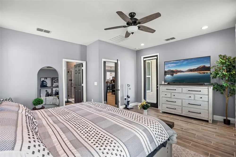 4924 GOLDEN ZENITH WAY Mount Dora, FL 32757