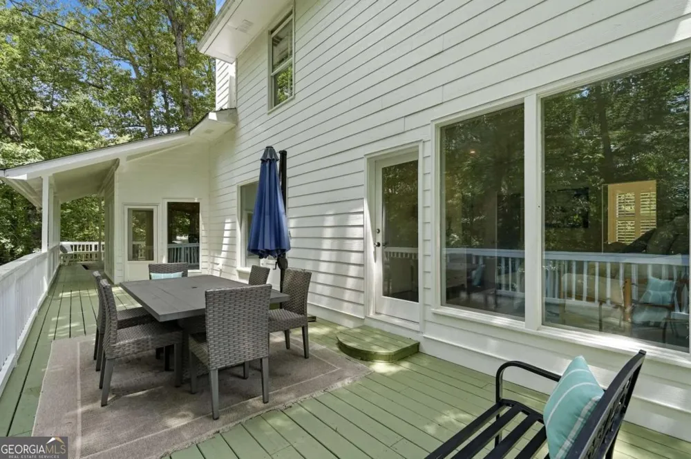 380 Fredricks CV Dawsonville, GA 30534