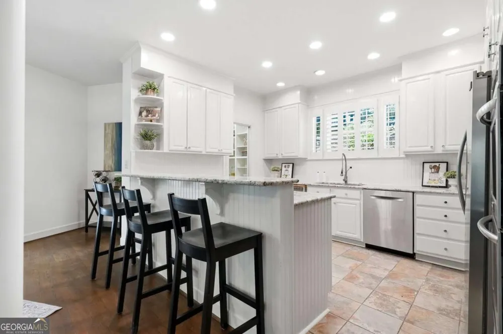380 Fredricks CV Dawsonville, GA 30534