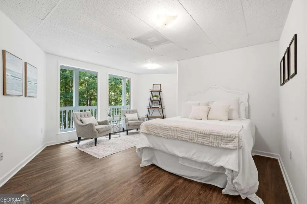 380 Fredricks CV Dawsonville, GA 30534