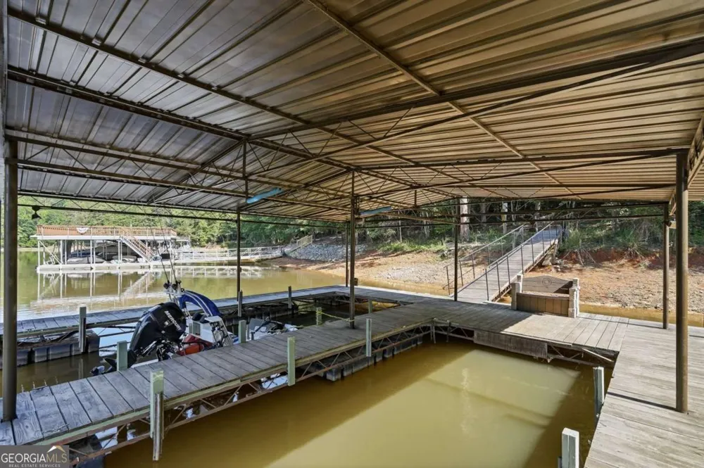 380 Fredricks CV Dawsonville, GA 30534