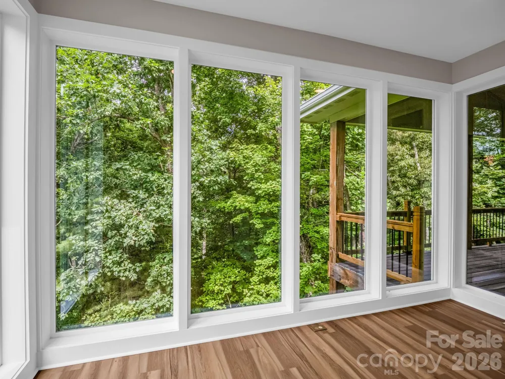 50 Stone Crest Mountain Drive Black Mountain, NC 28711