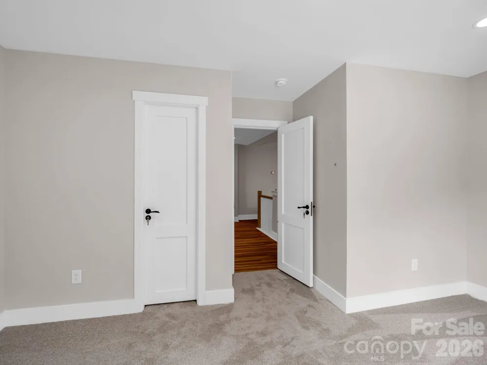 50 Stone Crest Mountain Drive Black Mountain, NC 28711