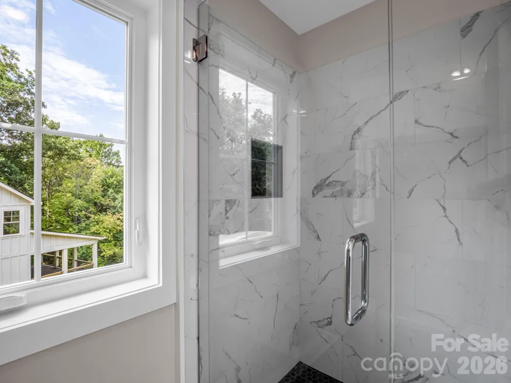 50 Stone Crest Mountain Drive Black Mountain, NC 28711