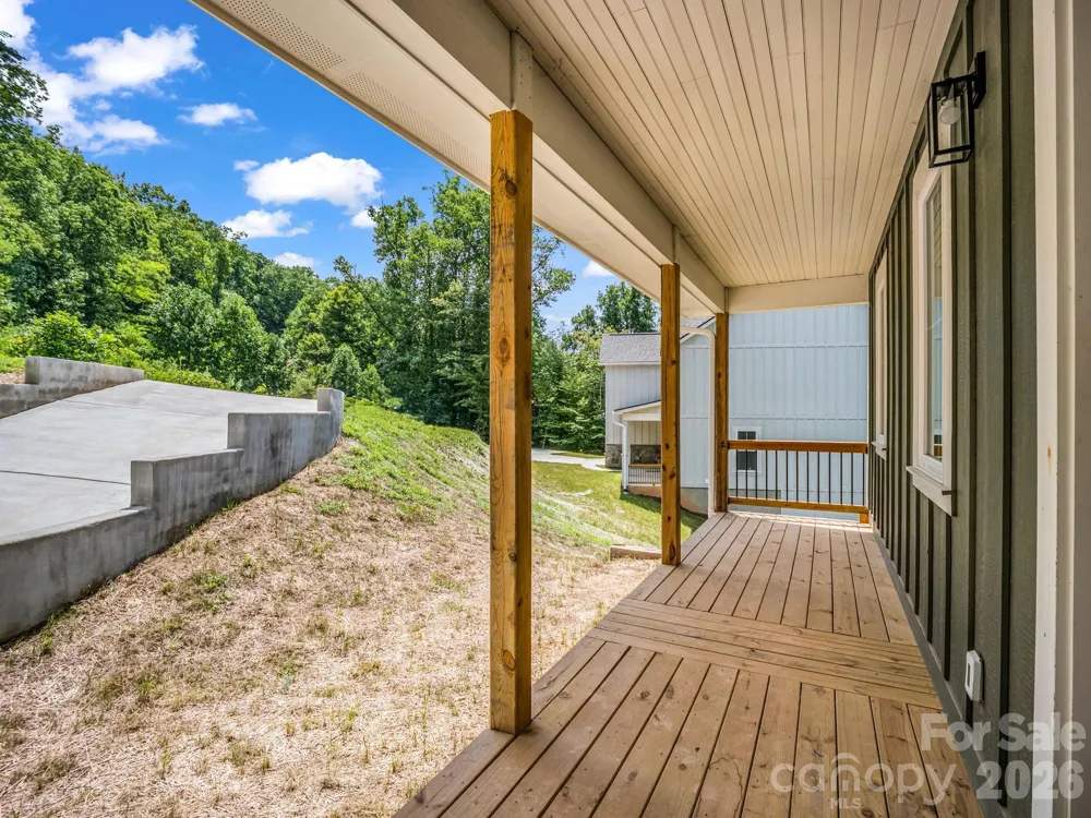 50 Stone Crest Mountain Drive Black Mountain, NC 28711
